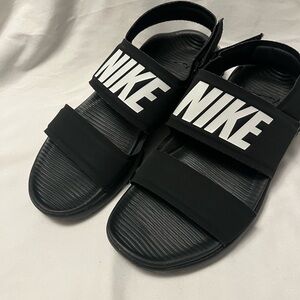 Nike Tanjan Black Slide Sandals Velcro Closure Size 5